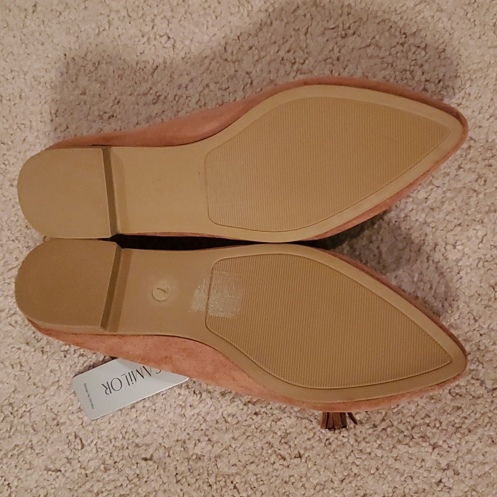 Flats - Picture 4 of 5